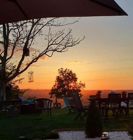 ***** Quinta Do Por Do Sol ***** Apartment Фигейра да Фош Екстериор снимка